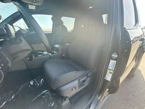 Used 2026 Toyota Tacoma SR5 AWD/4WD image 13