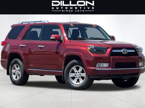 Used 2013 Toyota 4Runner SR5 AWD/4WD image 2