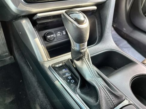 Used 2017 Hyundai Sonata Sport w/ Value Edition Package 02 FWD image 23
