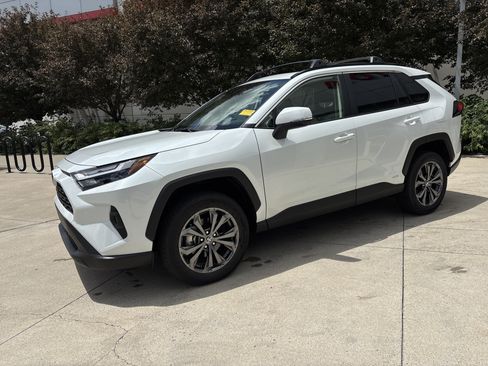 Used 2025 Toyota RAV4 XLE Premium w/ Weather Package AWD/4WD image 3