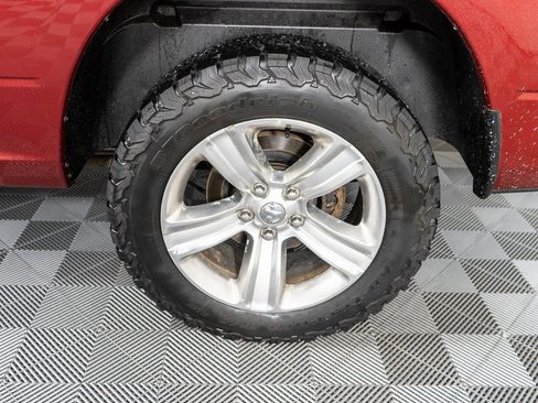 Used 2012 RAM 1500 ST w/ SXT Appearance Group image 24