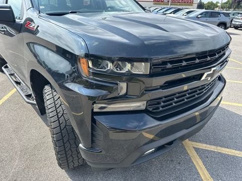 Used 2020 Chevrolet Silverado 1500 RST AWD/4WD image 3