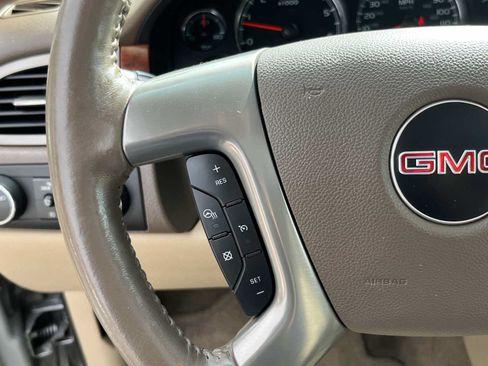 Used 2012 GMC Yukon SLT w/ SLT-2 Equipment Package AWD/4WD image 22