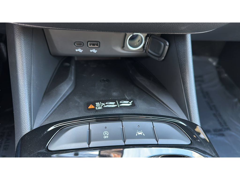 New 2026 Buick Envista Sport Touring w/ Convenience I Package FWD image 25