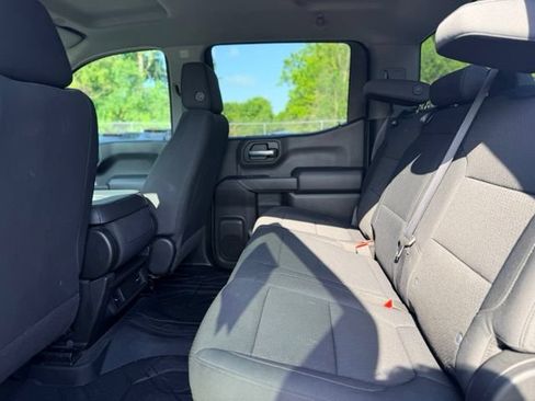 Used 2020 Chevrolet Silverado 1500 Custom w/ Custom Value Package AWD/4WD image 23