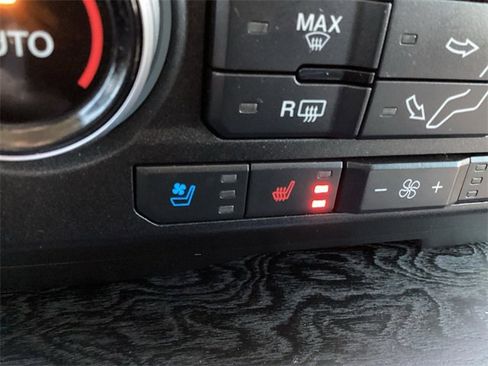 Used 2021 Ford F350 Limited image 23