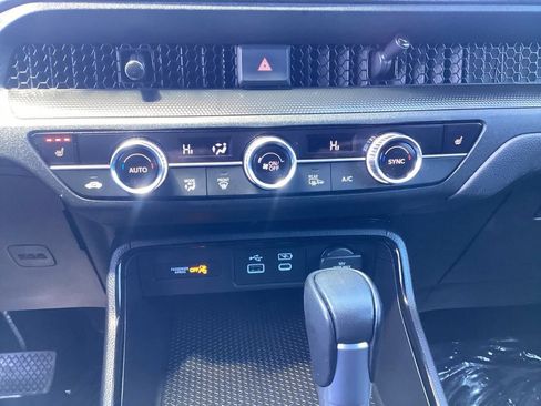Used 2025 Honda CR-V Sport image 21