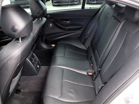 Used 2015 BMW 328i Sedan RWD image 17