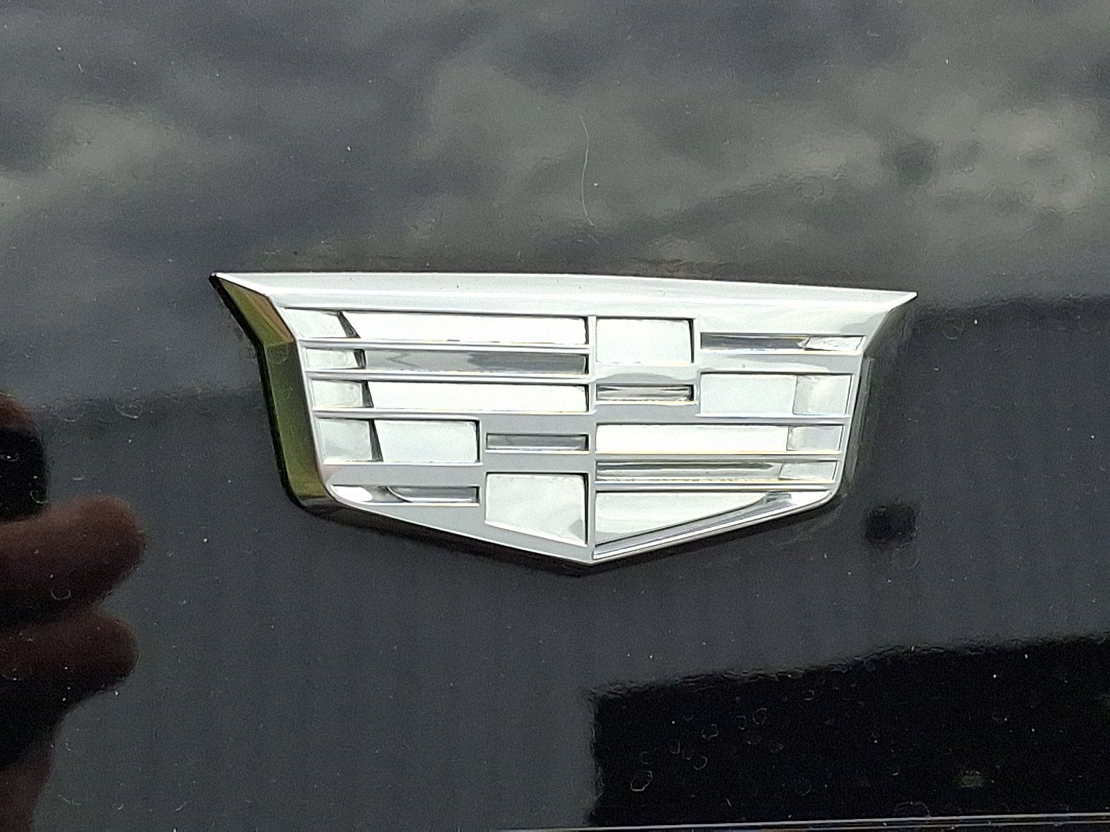 Certified 2024 Cadillac Escalade ESV Sport Platinum w/ LPO, ONYX Package AWD/4WD image 9