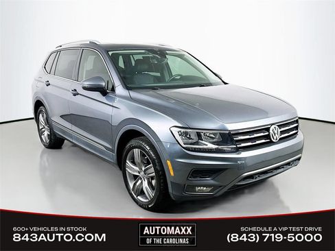 Used 2021 Volkswagen Tiguan SEL FWD image 1