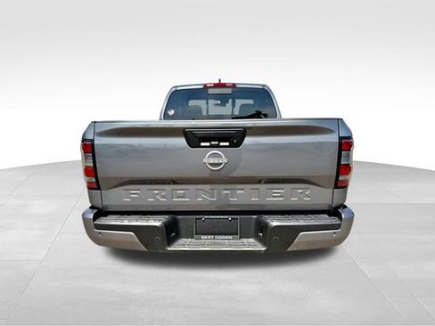 Certified 2025 Nissan Frontier SV RWD image 7