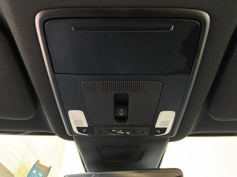 Used 2025 Honda CR-V Sport-L image 18