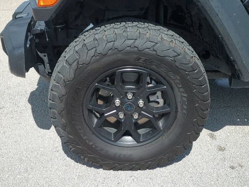 Used 2025 Jeep Wrangler Unlimited Sport S 4xe AWD/4WD image 12