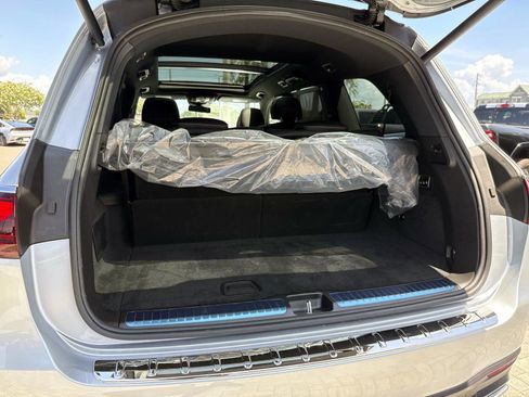 New 2026 Mercedes-Benz GLS 580 4MATIC image 10