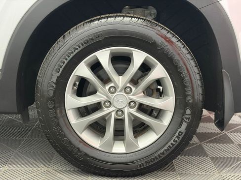 Used 2020 Hyundai Santa Fe SE AWD/4WD image 32