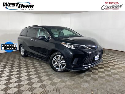Used 2022 Toyota Sienna XSE w/ XSE Plus Package