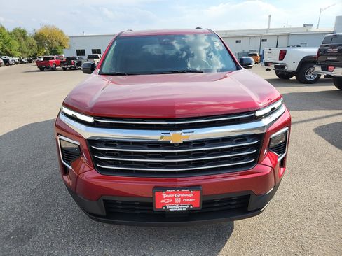 New 2026 Chevrolet Traverse LT w/ Driver Confidence Package image 3