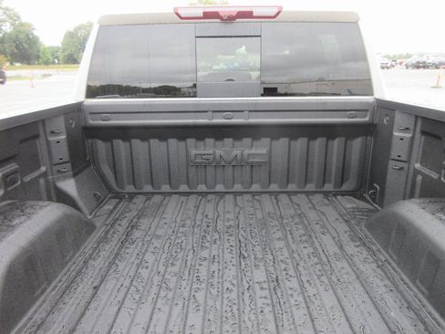 New 2026 GMC Sierra 1500 AT4 w/ AT4 Premium Package image 7