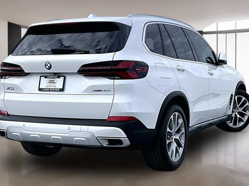 Used 2025 BMW X5 xDrive40i w/ Parking Assistance Package AWD/4WD image 6
