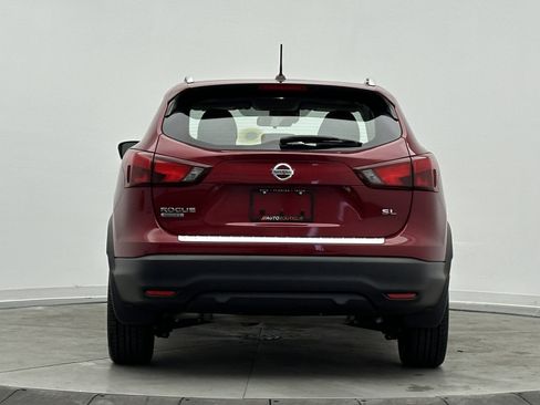 Used 2017 Nissan Rogue Sport SL w/ SL Premium Package image 8