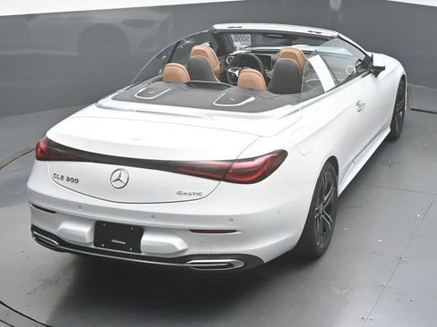 Used 2026 Mercedes-Benz CLE 300 4MATIC Cabriolet image 44