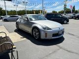 Used 2006 Nissan 350Z Touring w/ (N93) Cargo Convenience Pkg image 2