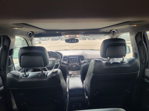 Used 2020 Jeep Grand Cherokee Limited w/ Luxury Group II AWD/4WD image 14