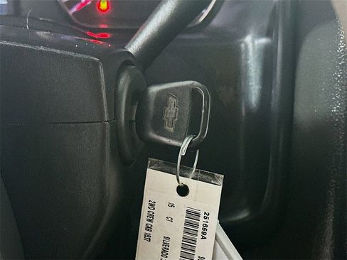 Used 2015 Chevrolet Silverado 3500 W/T image 24