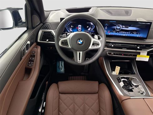 New 2026 BMW X5 M60i w/ Climate Comfort Package AWD/4WD image 23