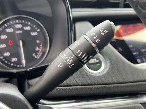 Certified 2022 Cadillac XT5 Premium Luxury w/ Technology Package image 27