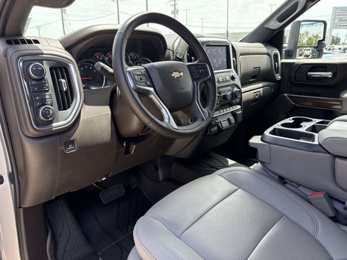 Used 2023 Chevrolet Silverado 2500 LT w/ Convenience Package AWD/4WD image 17