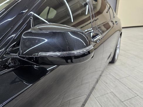 Used 2015 BMW 740Li image 11