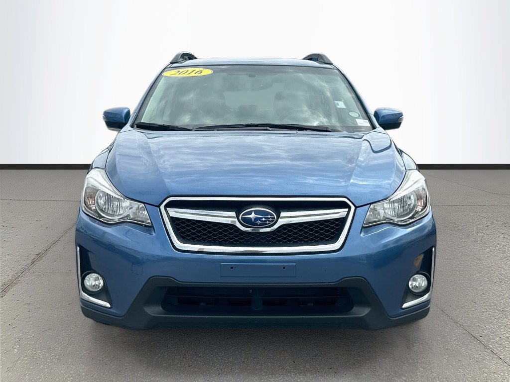 Used 2016 Subaru Crosstrek 2.0i Limited AWD/4WD image 2