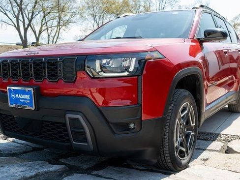 New 2026 Jeep Cherokee Limited AWD/4WD image 2