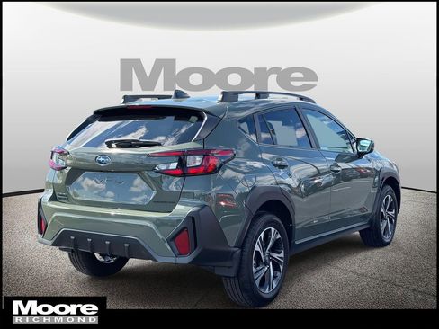 Used 2026 Subaru Crosstrek 2.0i Premium AWD/4WD image 2