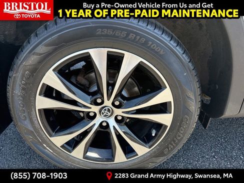 Used 2015 Toyota RAV4 Limited AWD/4WD image 11