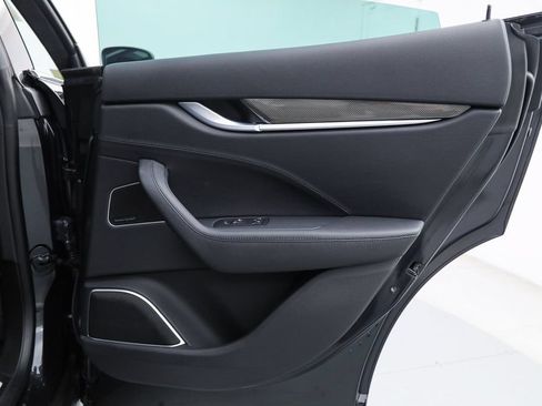 Certified 2022 Maserati Levante Modena S AWD/4WD image 12