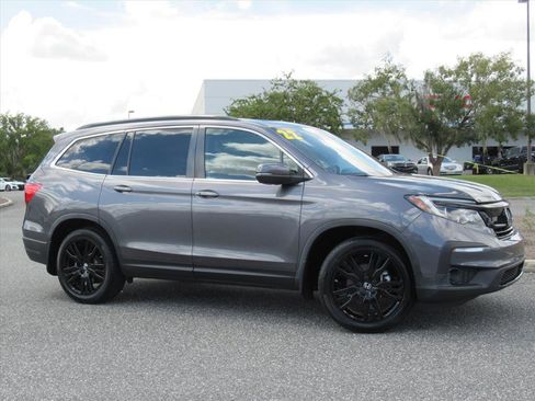 Used 2022 Honda Pilot Special Edition image 2