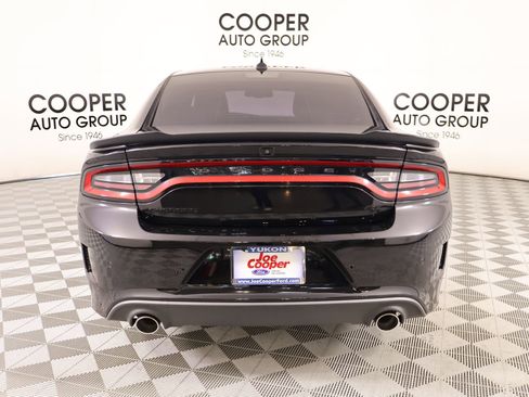 Used 2022 Dodge Charger R/T w/ Driver Convenience Group image 21