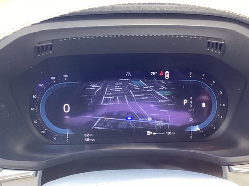 Certified 2023 Volvo XC60 B5 Plus w/ Climate Package image 21