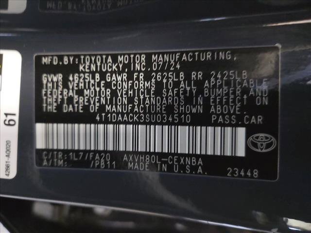 Used 2025 Toyota Camry LE FWD image 21