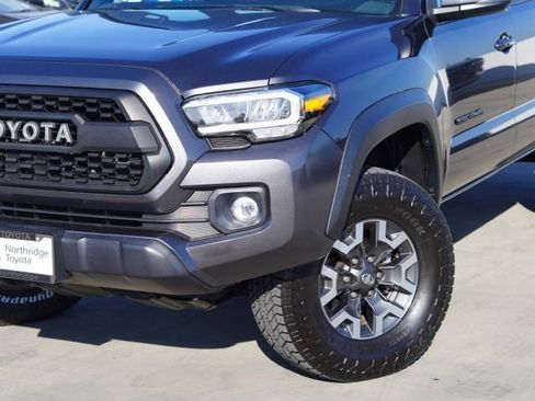 Certified 2023 Toyota Tacoma TRD Off-Road image 5