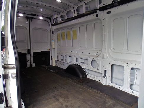 Used 2020 Ford Transit 250 148 High Roof Extended RWD image 37