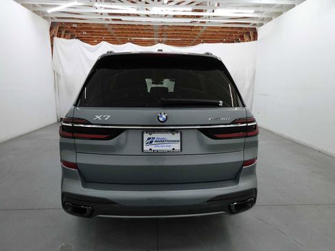 Used 2023 BMW X7 xDrive40i w/ Executive Package AWD/4WD image 6