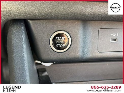 Certified 2023 Nissan Rogue SV image 24