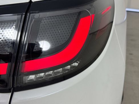 Certified 2026 Honda HR-V EX-L image 34