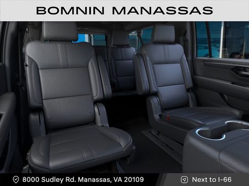 New 2026 Chevrolet Suburban RST w/ Comfort Package AWD/4WD image 17