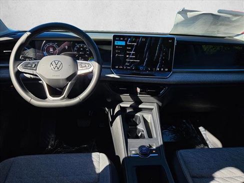 New 2025 Volkswagen Tiguan S image 14