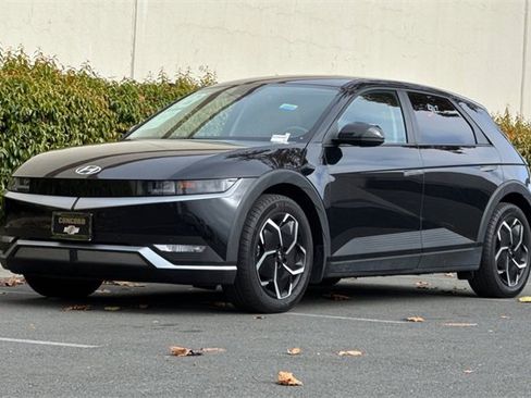 Used 2024 Hyundai Ioniq 5 SEL image 8