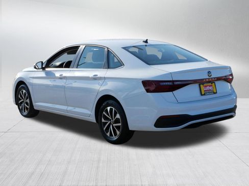 Used 2025 Volkswagen Jetta S image 5